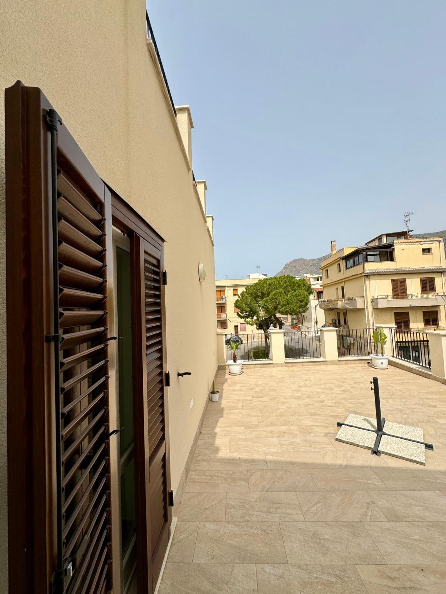 Terrasini Center Apartments Exterior foto